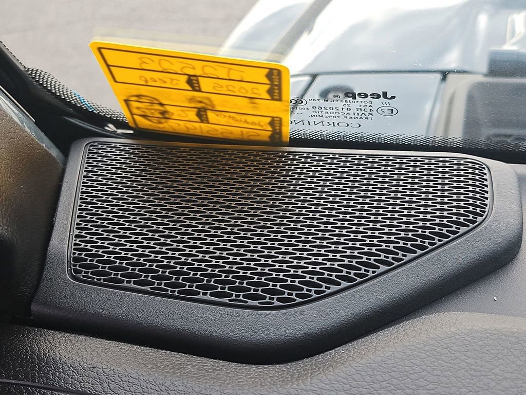 New 2025 Jeep Gladiator Willys image 33