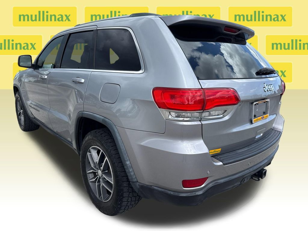 Used 2018 Jeep Grand Cherokee Laredo image 8