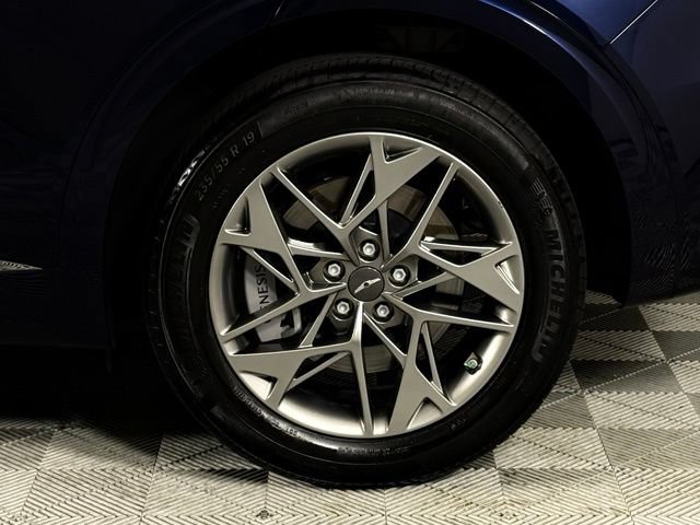 Used 2024 Genesis GV70 2.5T w/ Select Package AWD/4WD image 12