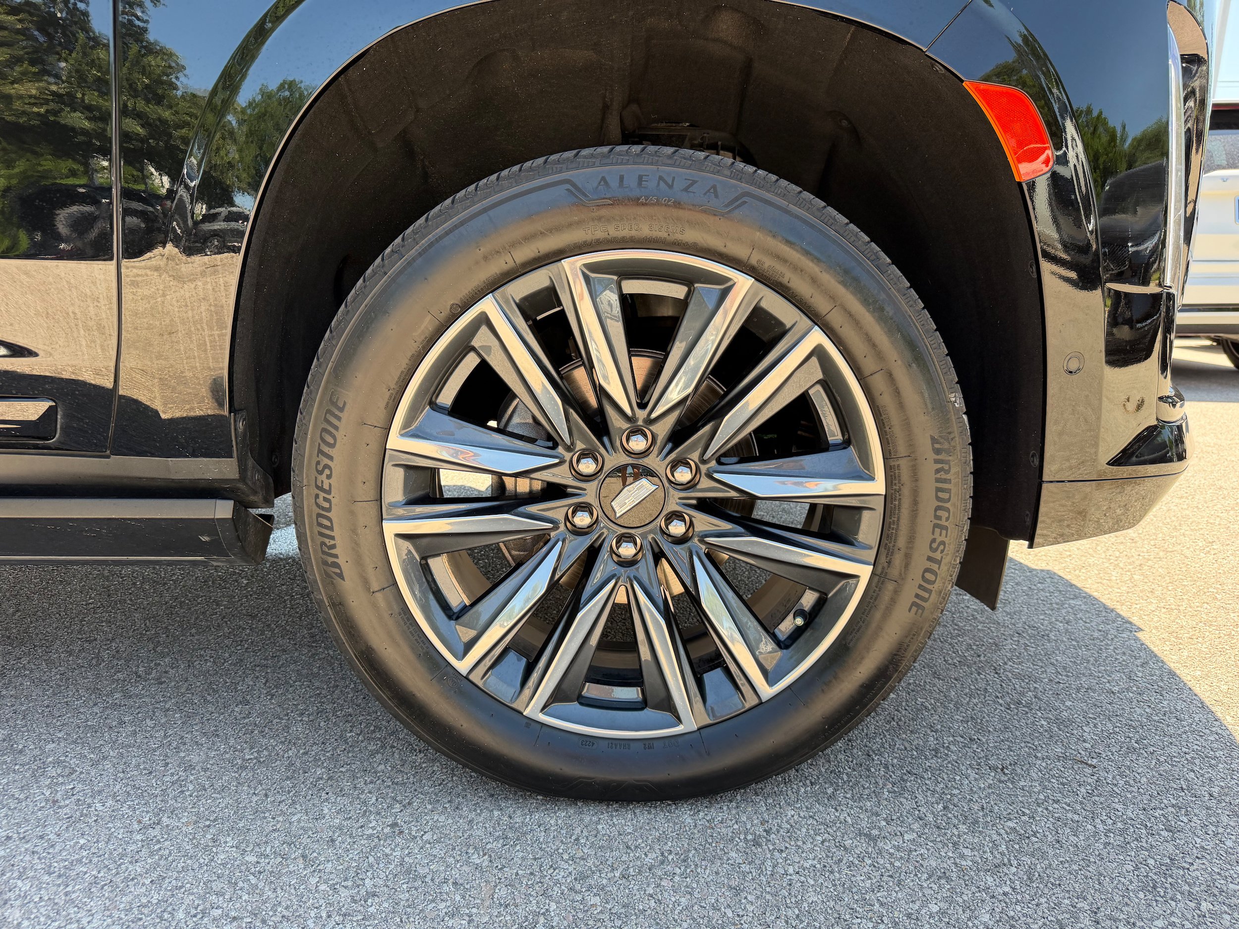 Used 2024 Cadillac Escalade Sport Platinum AWD/4WD image 9