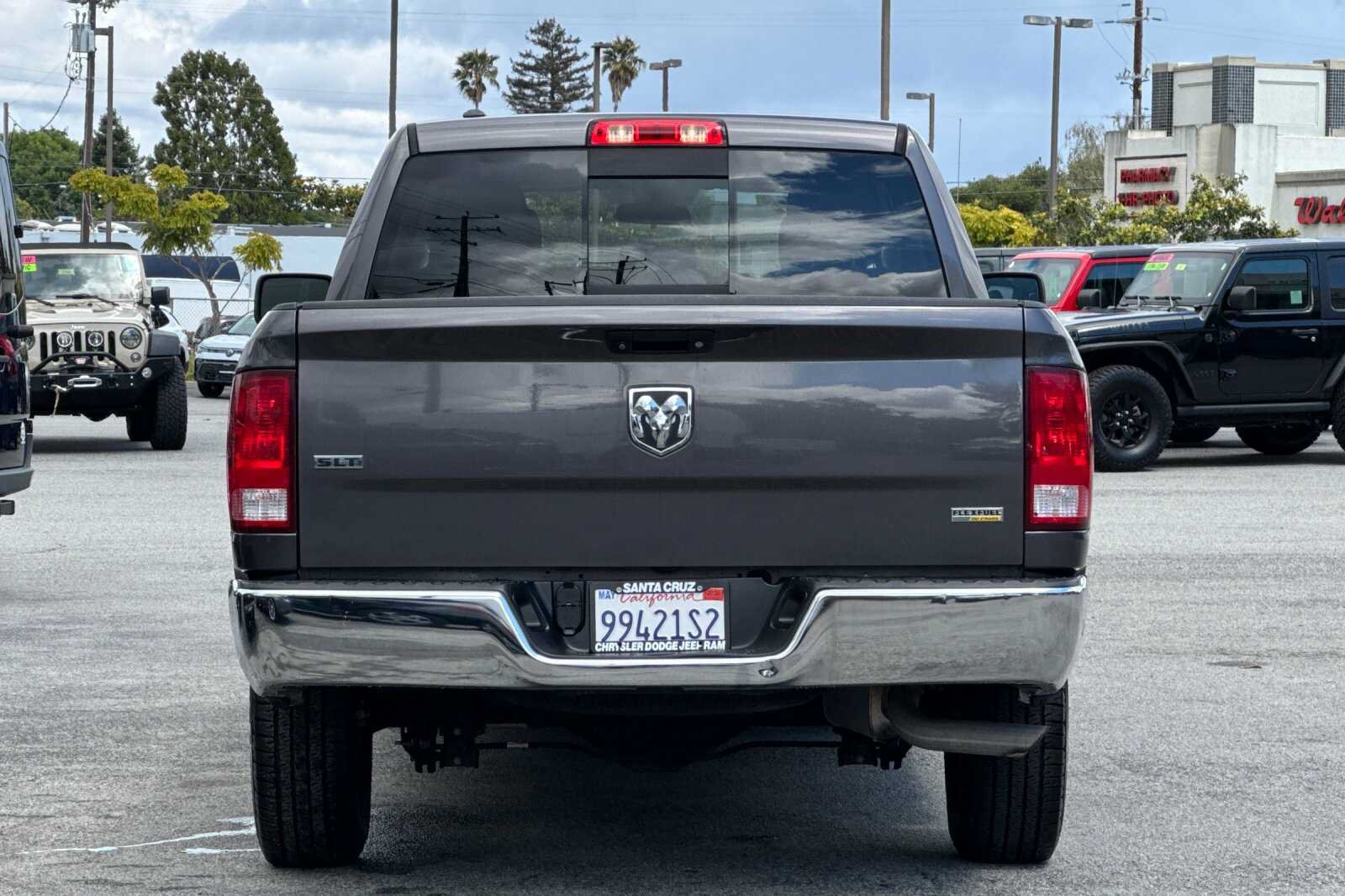 Used 2018 RAM 1500 Classic SLT RWD image 5