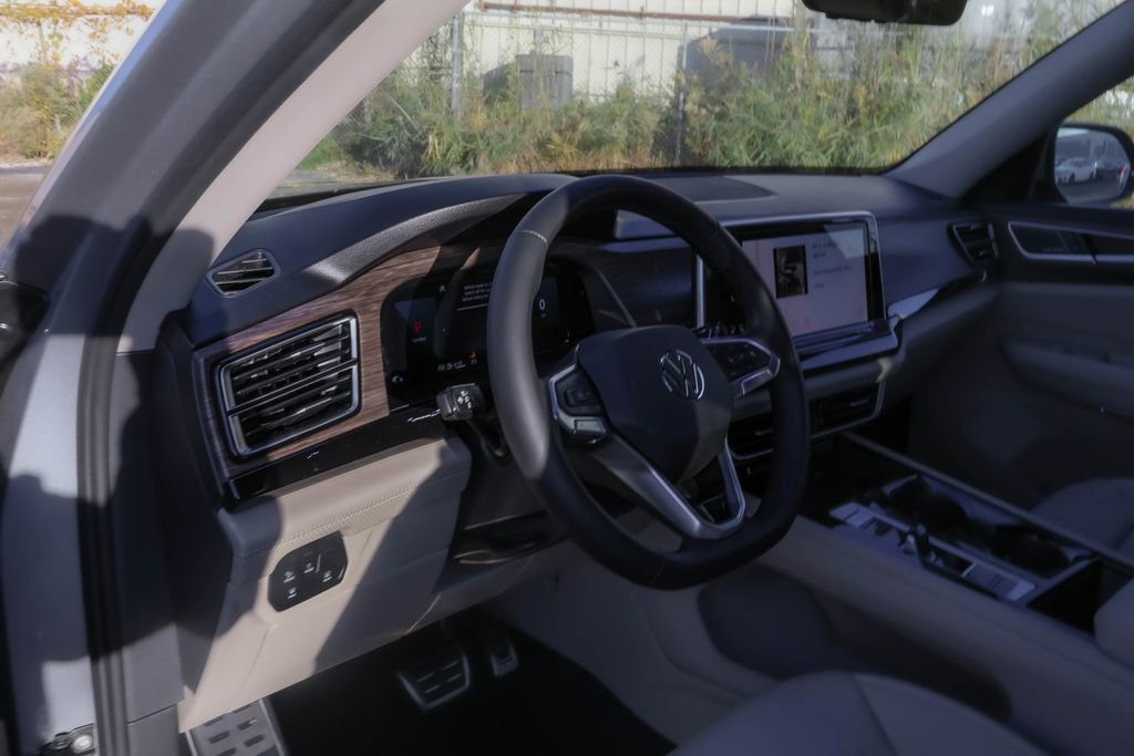 New 2026 Volkswagen Atlas SEL Premium R-Line AWD/4WD image 21