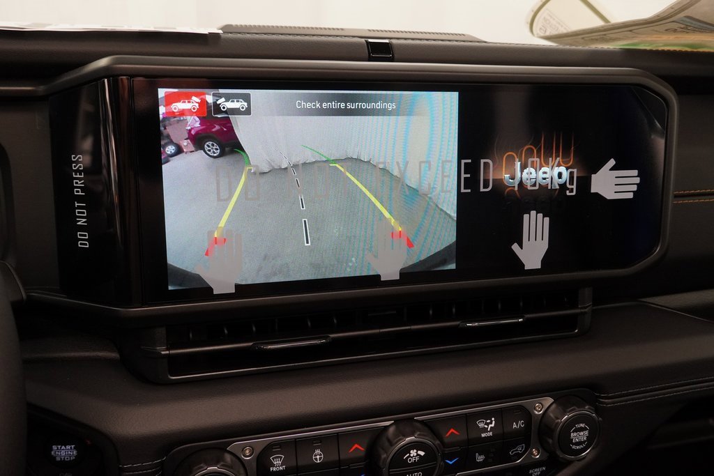 New 2026 Jeep Wrangler Unlimited Sahara image 23