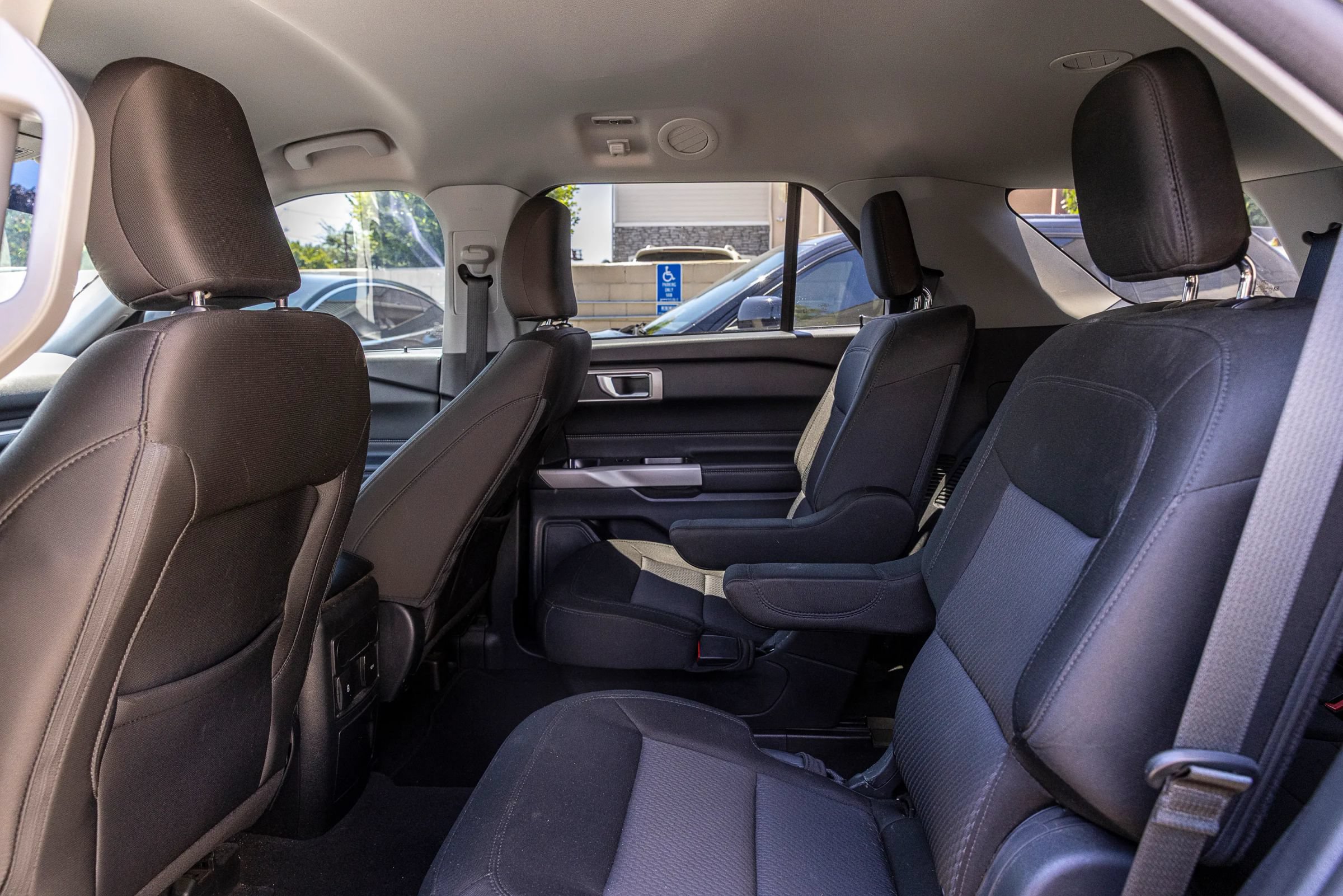 Used 2023 Ford Explorer XLT RWD image 22