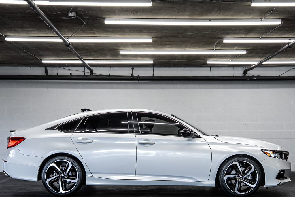 Used 2021 Honda Accord Sport image 6