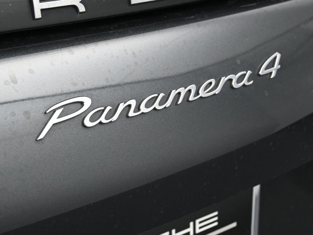 Certified 2018 Porsche Panamera 4 AWD/4WD image 8