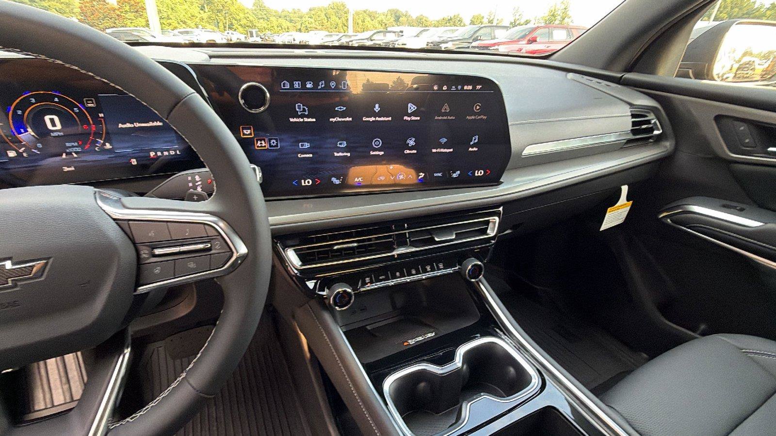 New 2027 Chevrolet Traverse LT w/ Midnight/Sport Edition FWD image 5