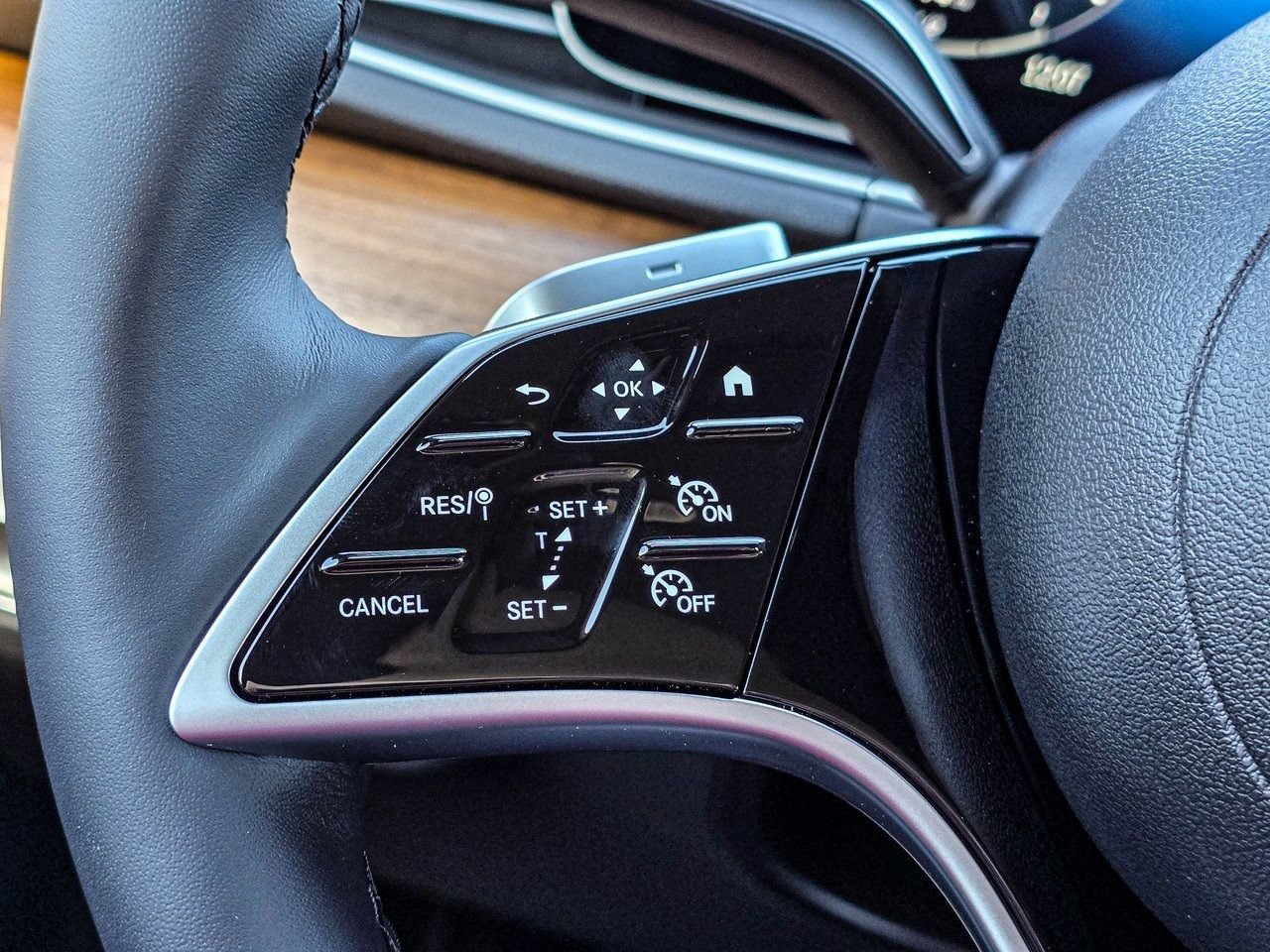 New 2026 Mercedes-Benz GLE 350 4MATIC image 23