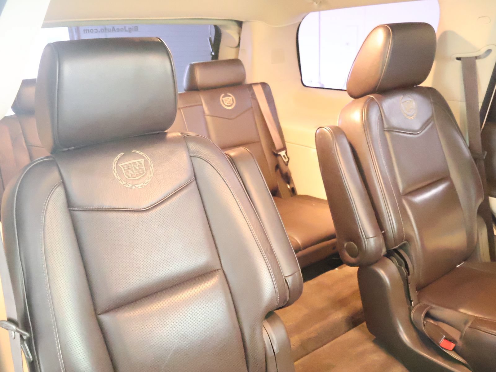 Used 2014 Cadillac Escalade Platinum AWD/4WD image 51