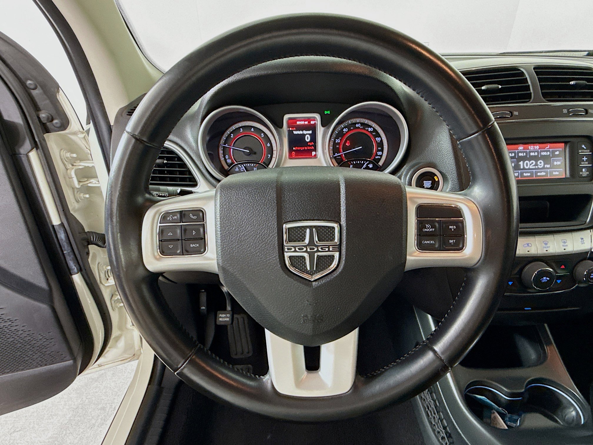 Used 2020 Dodge Journey SE w/ SE Popular Equipment Group image 11