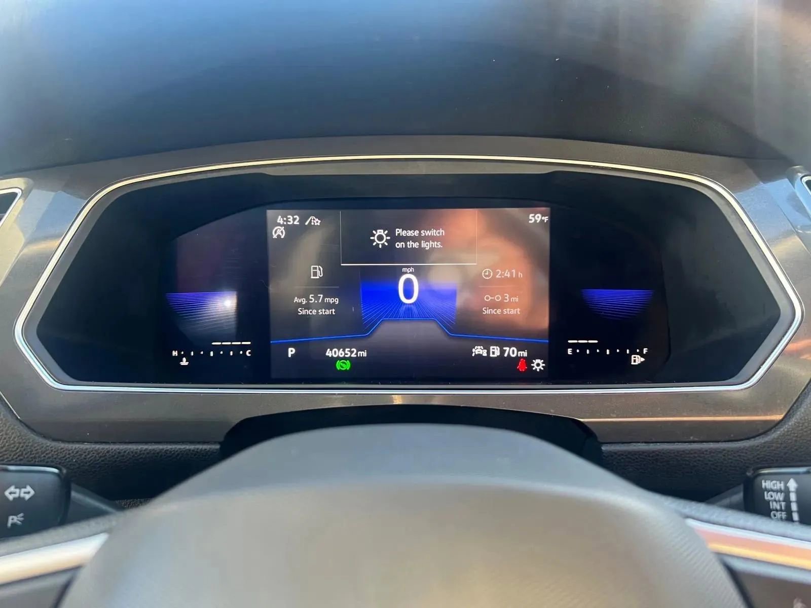 Used 2022 Volkswagen Tiguan S image 12