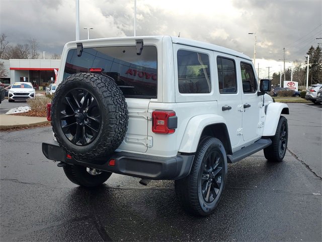 Used 2021 Jeep Wrangler Unlimited Sahara w/ Cold Weather Group image 4