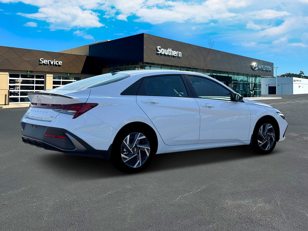 New 2025 Hyundai Elantra SEL FWD image 9
