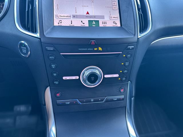 Certified 2019 Ford Edge Titanium w/ Cold Weather Package AWD/4WD image 20