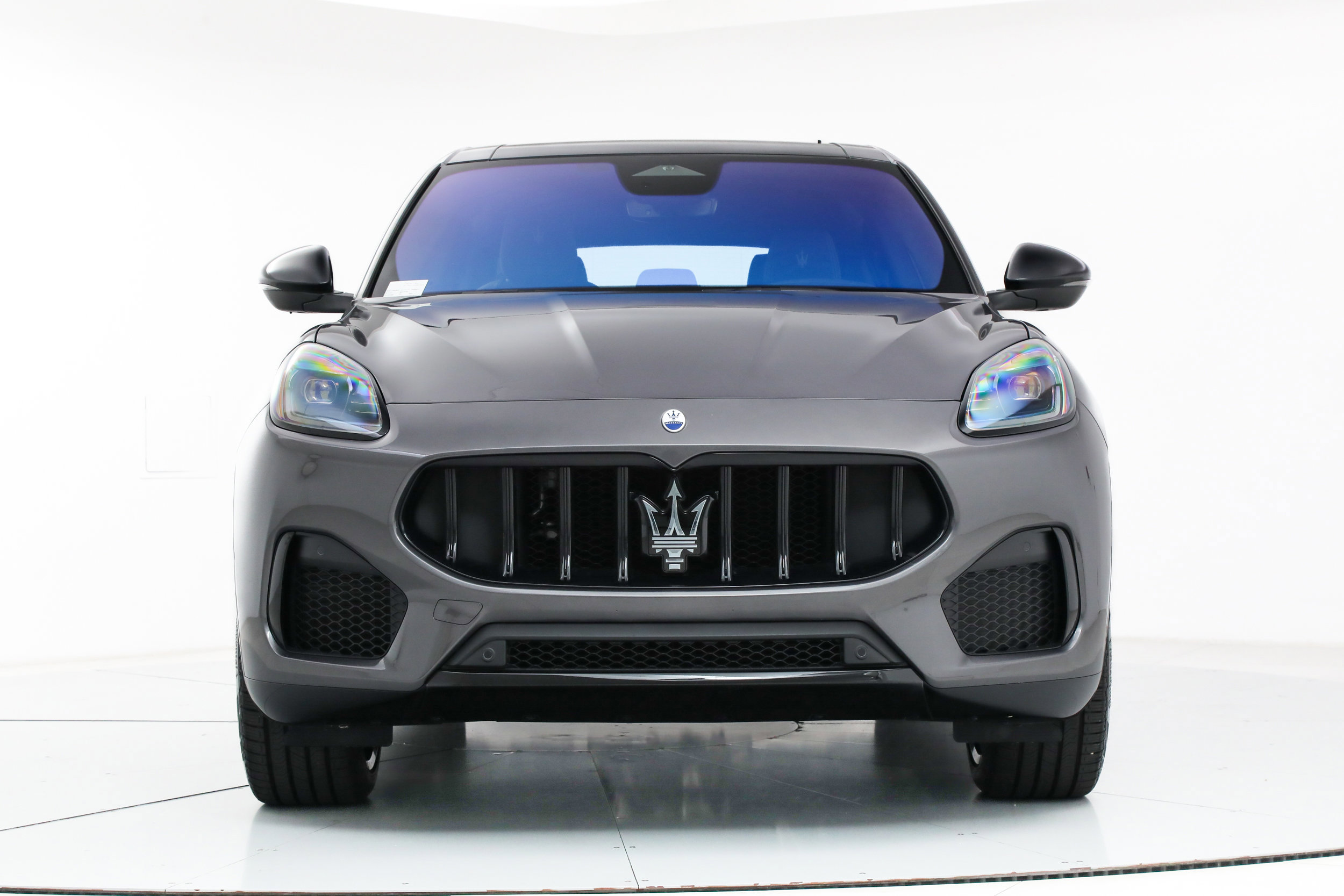 New 2025 Maserati Grecale Modena image 8