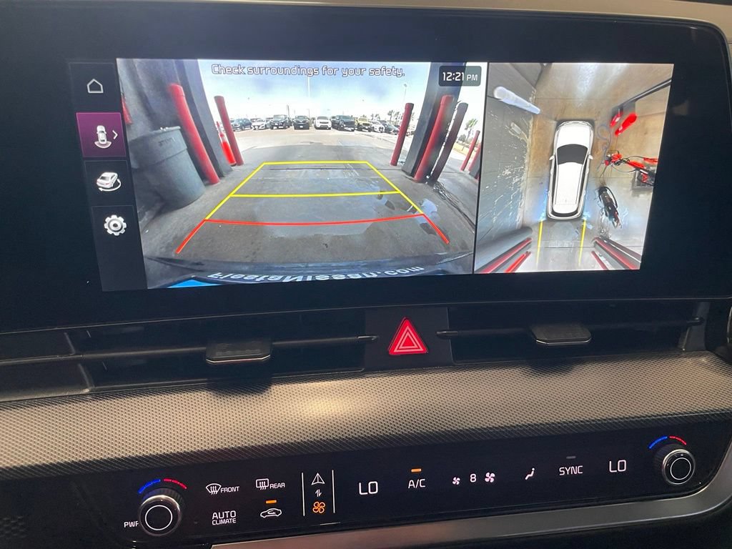 Used 2025 Kia Sportage SX FWD image 8