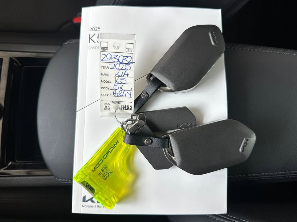 Used 2025 Kia K5 EX image 39