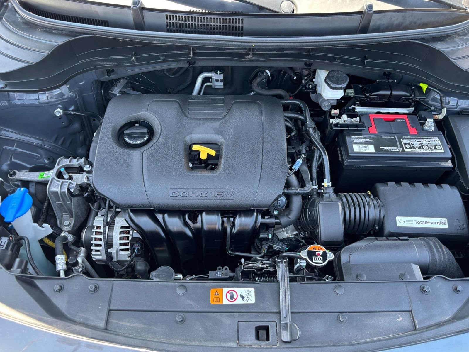 Used 2025 Kia Soul LX w/ LX Technology Package FWD image 25