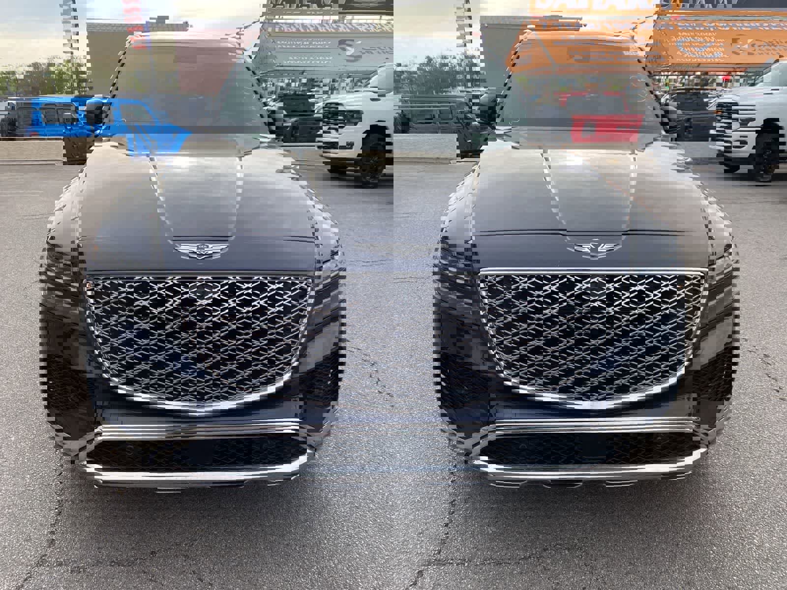 Used 2025 Genesis GV80 3.5T Prestige image 2