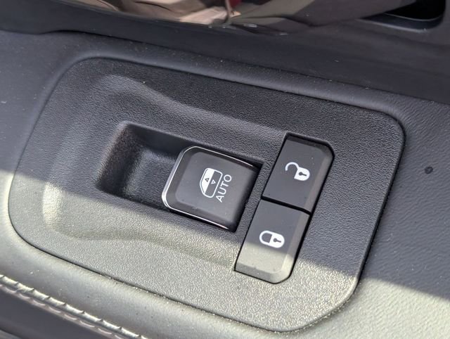 New 2026 RAM 3500 Limited AWD/4WD image 34