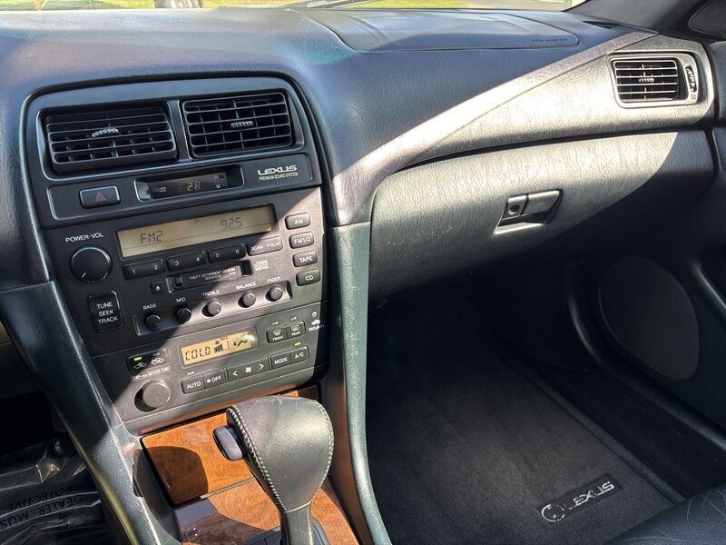 Used 1998 Lexus ES 330 FWD image 39