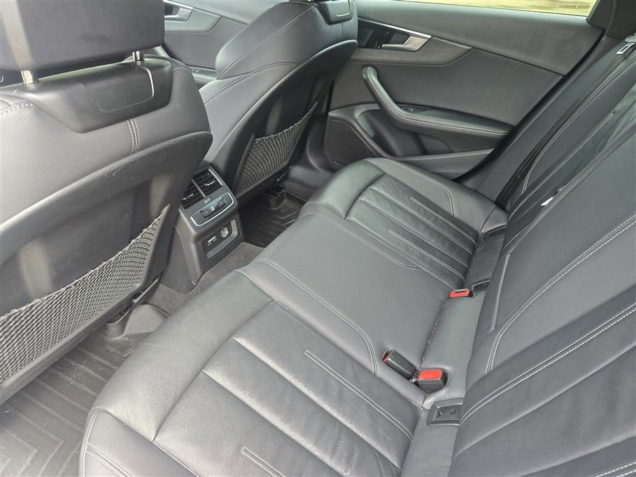 Used 2022 Audi A4 2.0T Premium Plus image 15