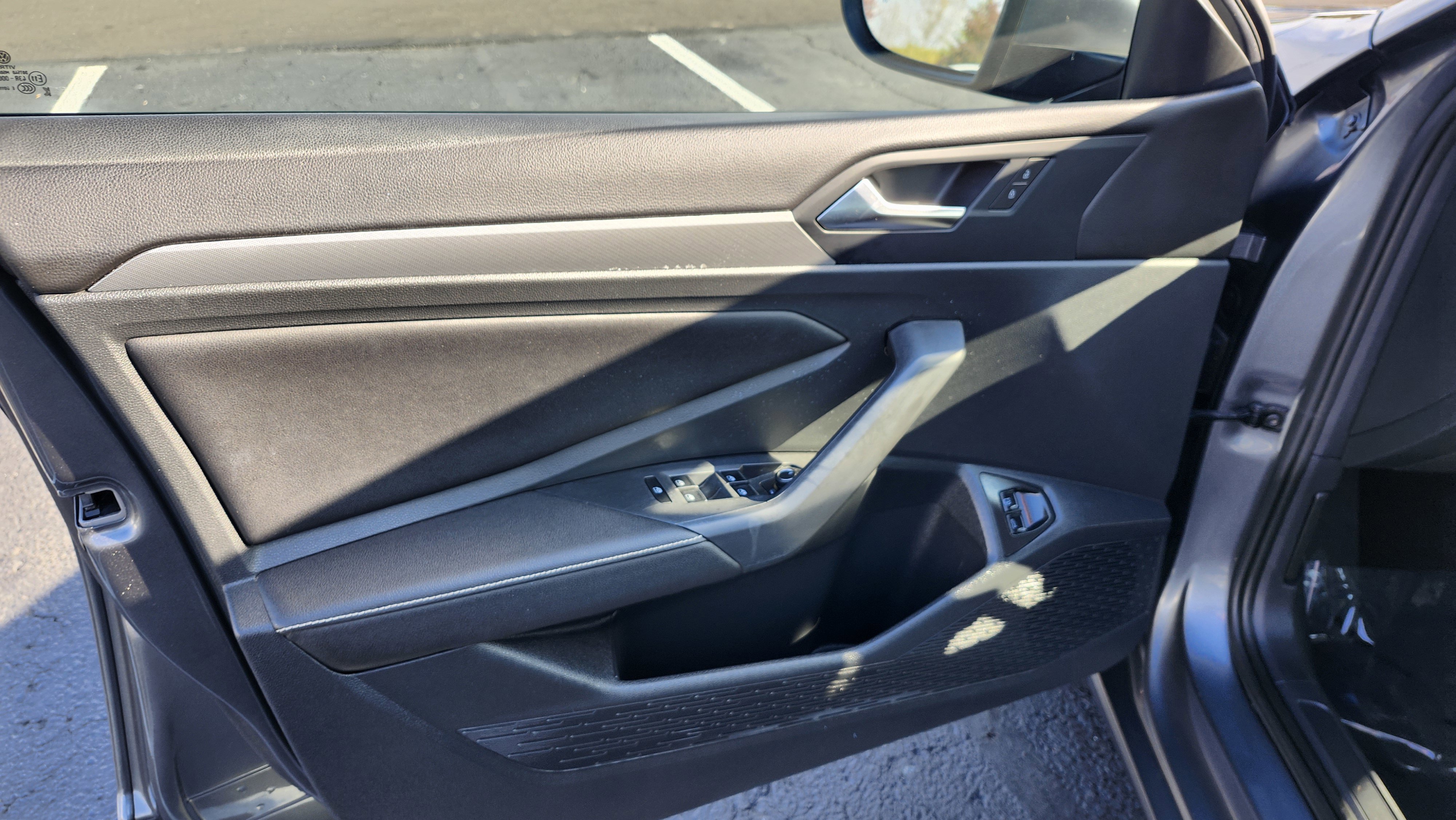 Used 2024 Volkswagen Jetta S image 17