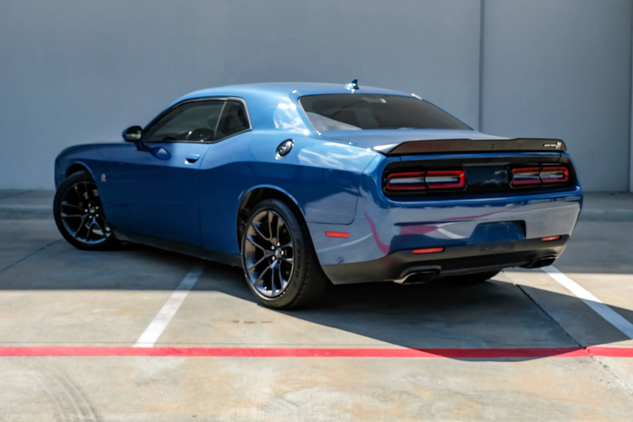 Used 2020 Dodge Challenger R/T Scat Pack RWD image 12