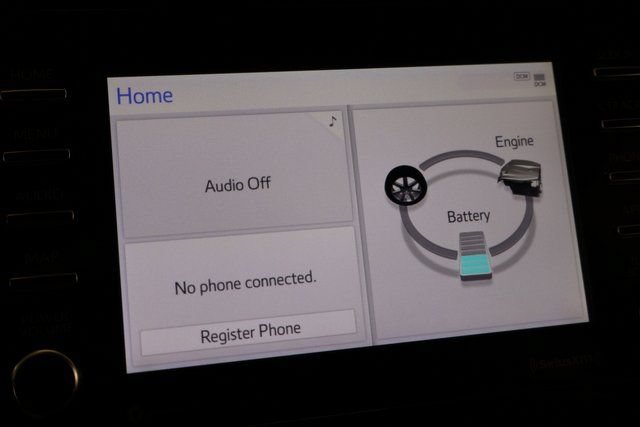Used 2022 Toyota Prius LE FWD image 20