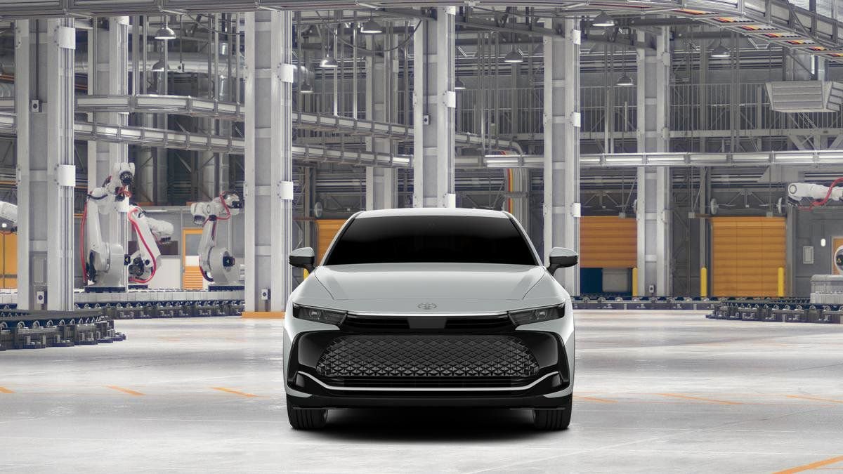 New 2026 Toyota Crown XLE AWD/4WD image 17