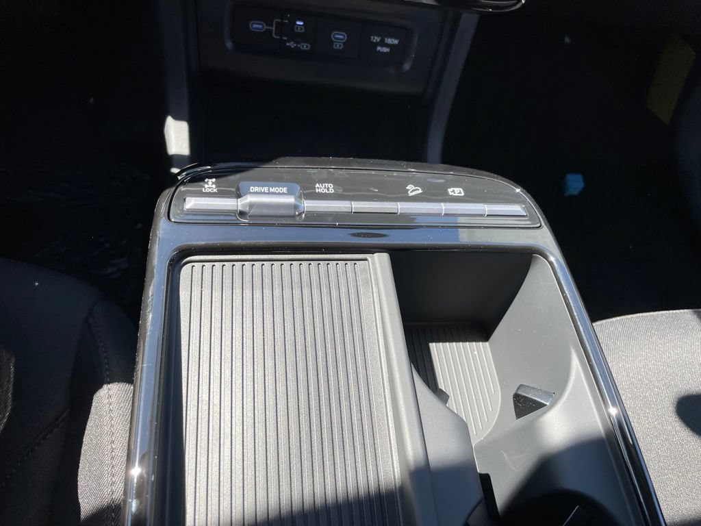 New 2026 Hyundai Tucson Blue SE AWD/4WD image 13
