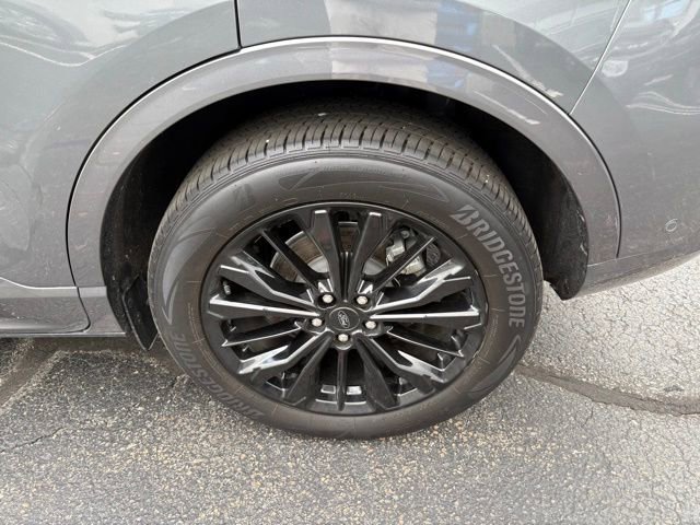 Used 2024 Ford Escape ST-Line Elite w/ Premium Technology Package image 13