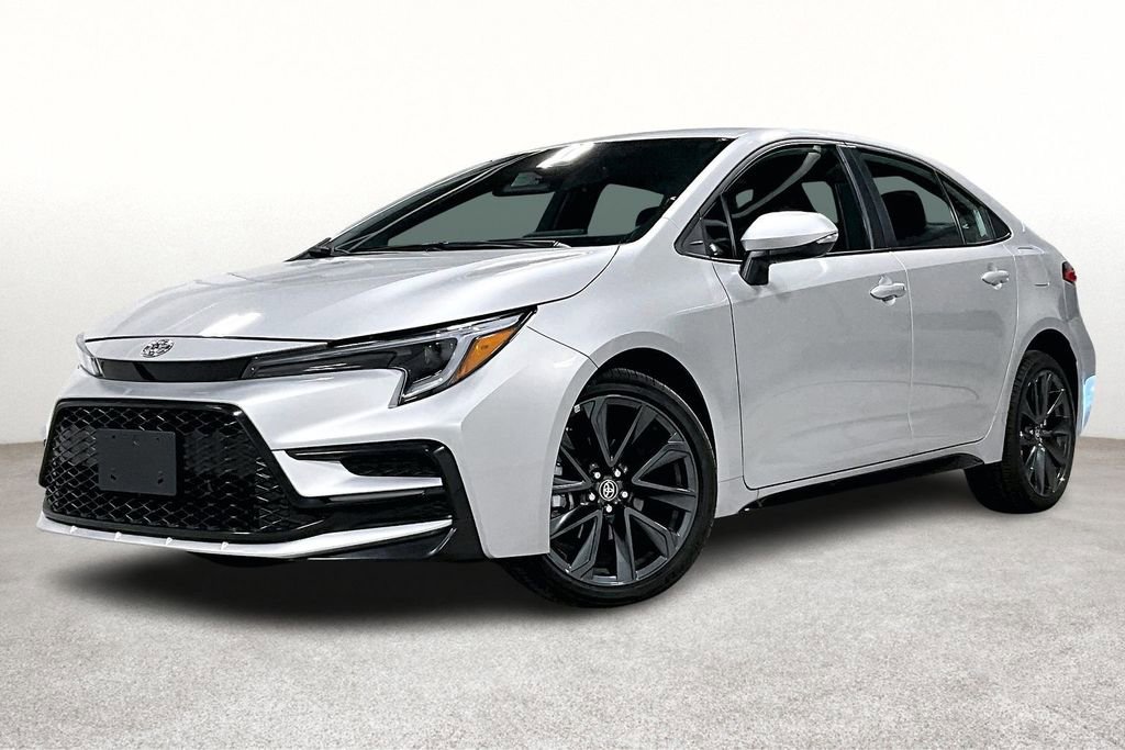 Used 2025 Toyota Corolla SE image 14