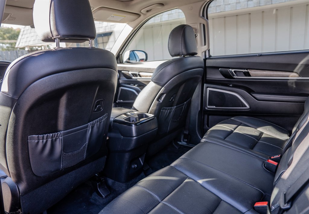 Used 2020 Kia Telluride EX image 34