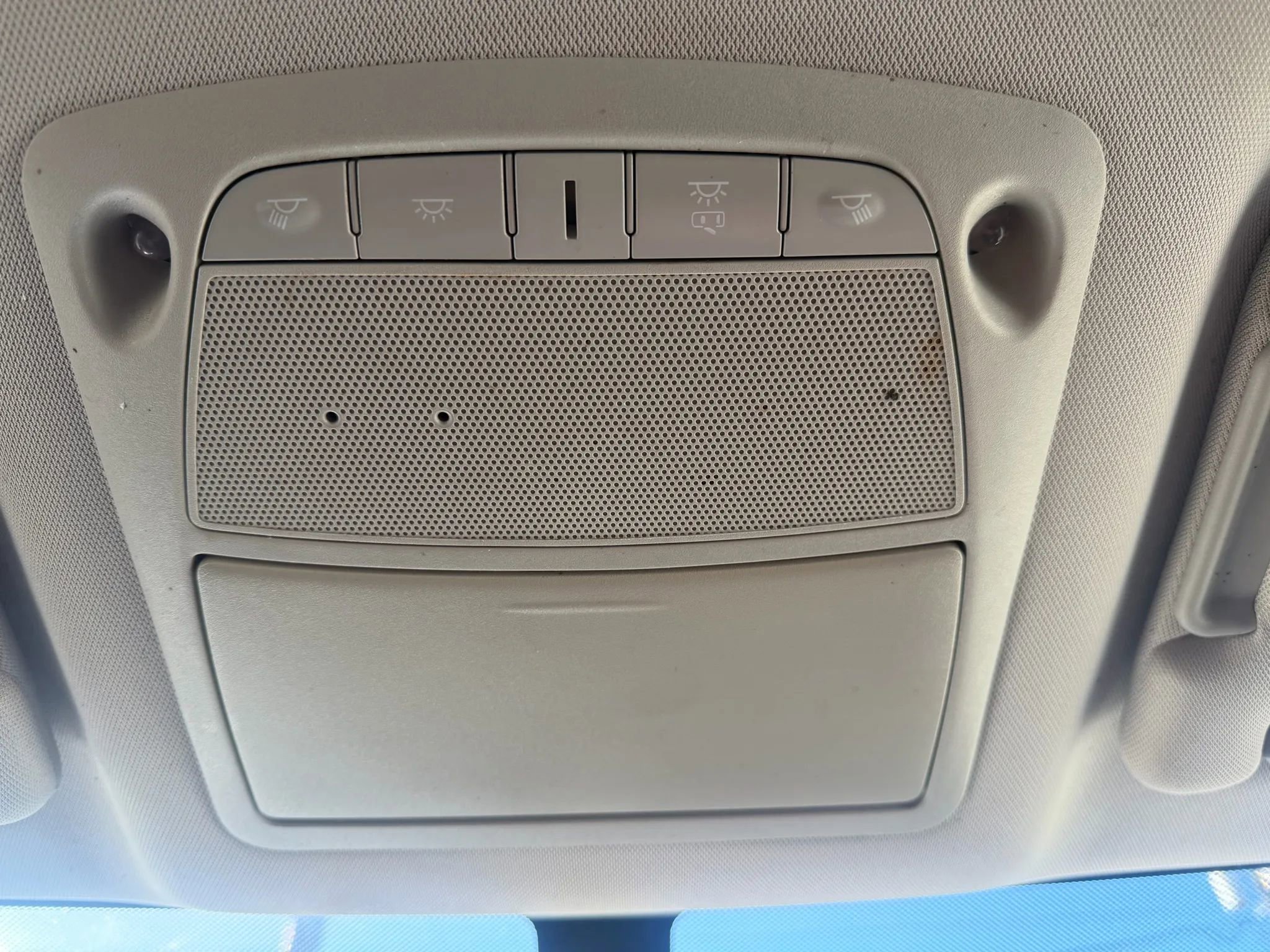 Used 2018 Nissan Pathfinder S image 22