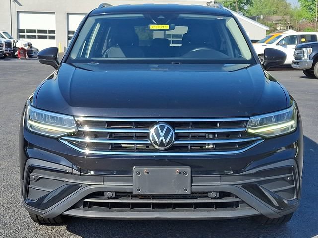 Used 2023 Volkswagen Tiguan SE AWD/4WD image 5