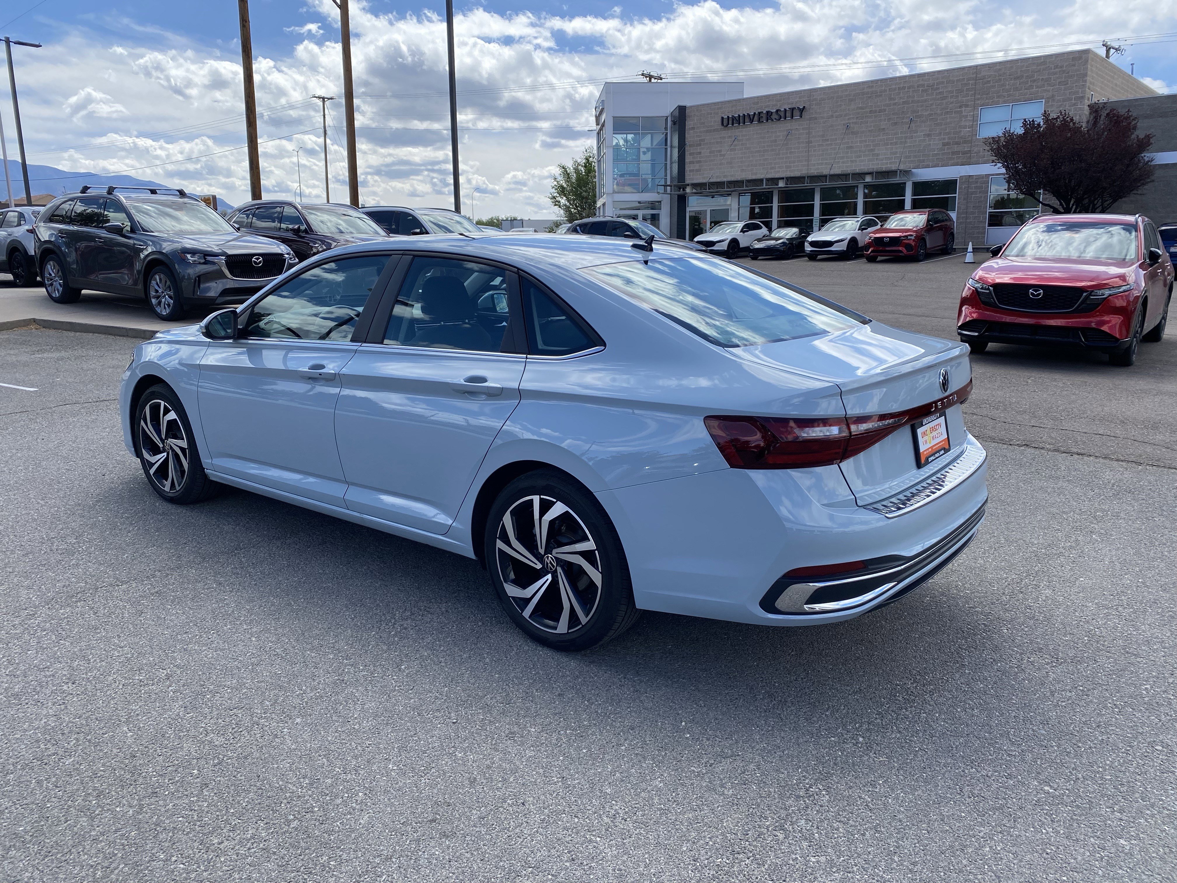 Certified 2025 Volkswagen Jetta SEL image 42