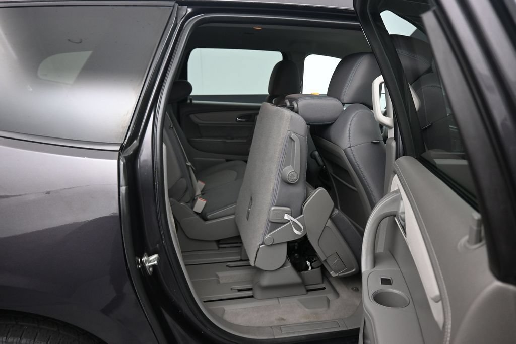 Used 2016 Chevrolet Traverse LS FWD image 45