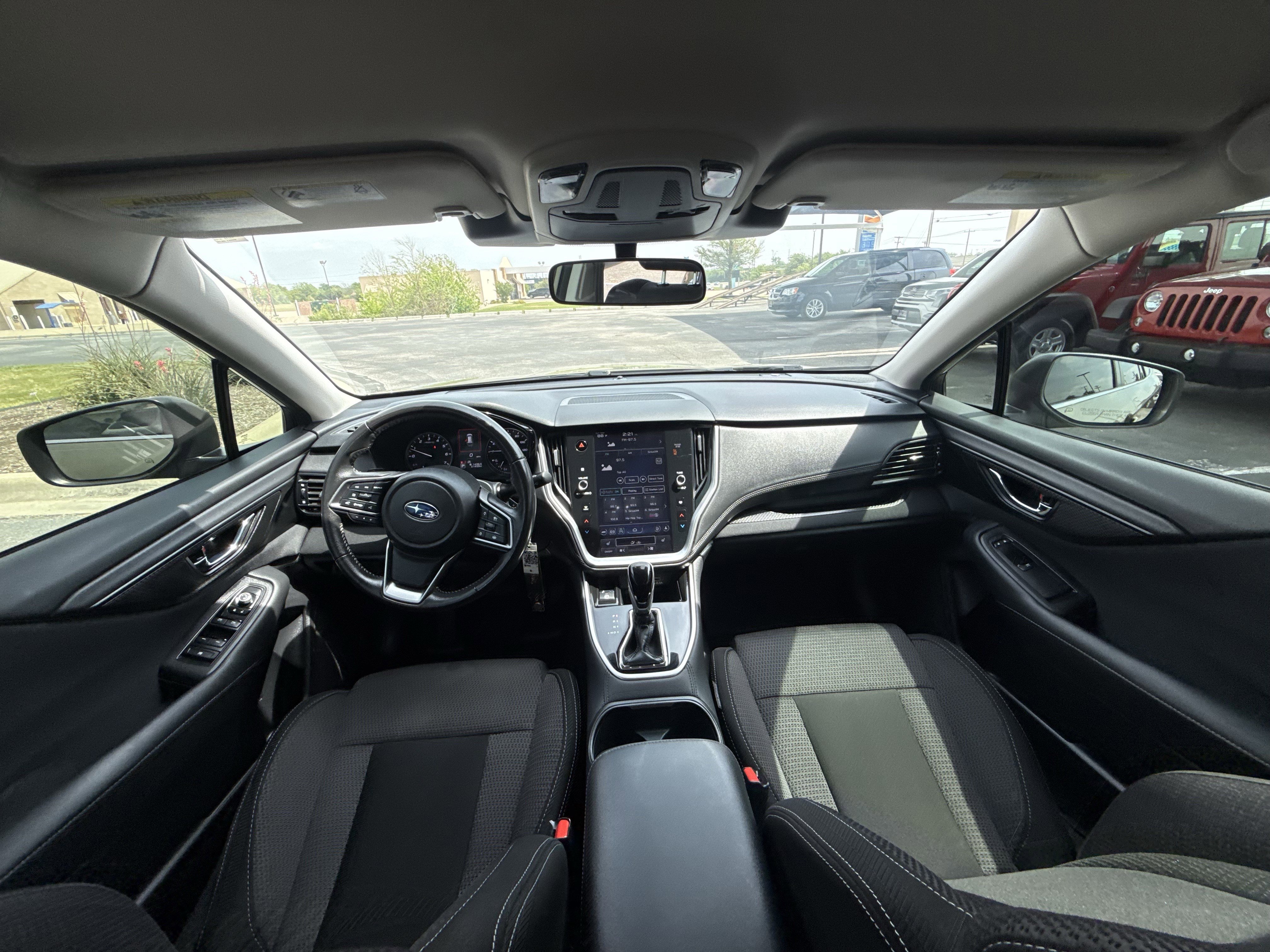 Used 2024 Subaru Outback Premium image 20