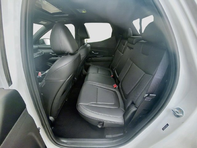 Certified 2026 Hyundai Santa Cruz Limited AWD/4WD image 27