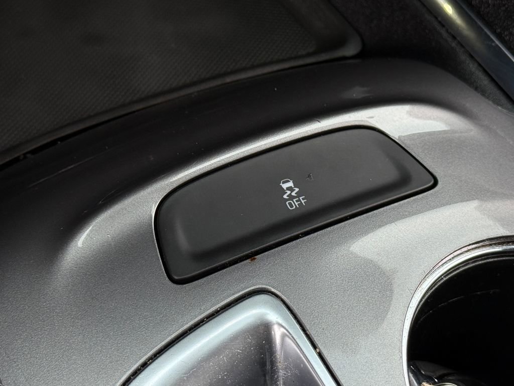 Used 2023 Chevrolet Malibu LT image 27