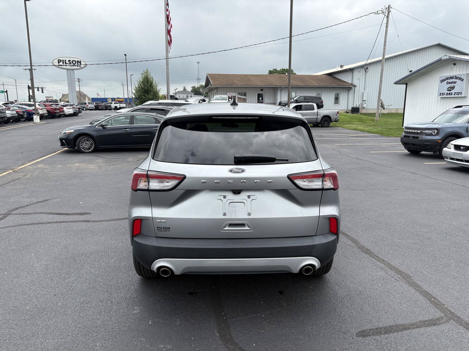 Used 2021 Ford Escape SE w/ Convenience Package FWD image 24