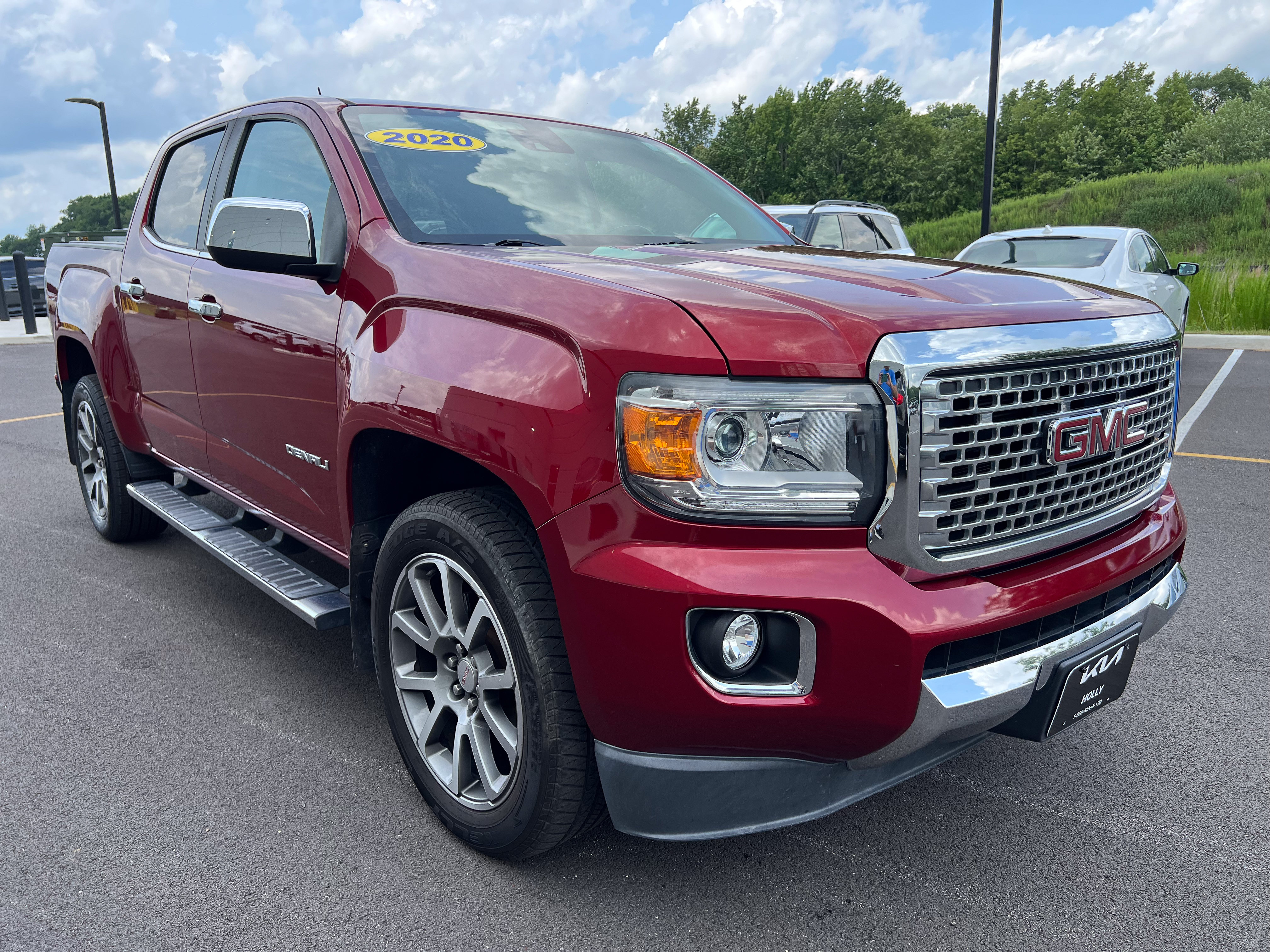 Used 2020 GMC Canyon Denali AWD/4WD image 11