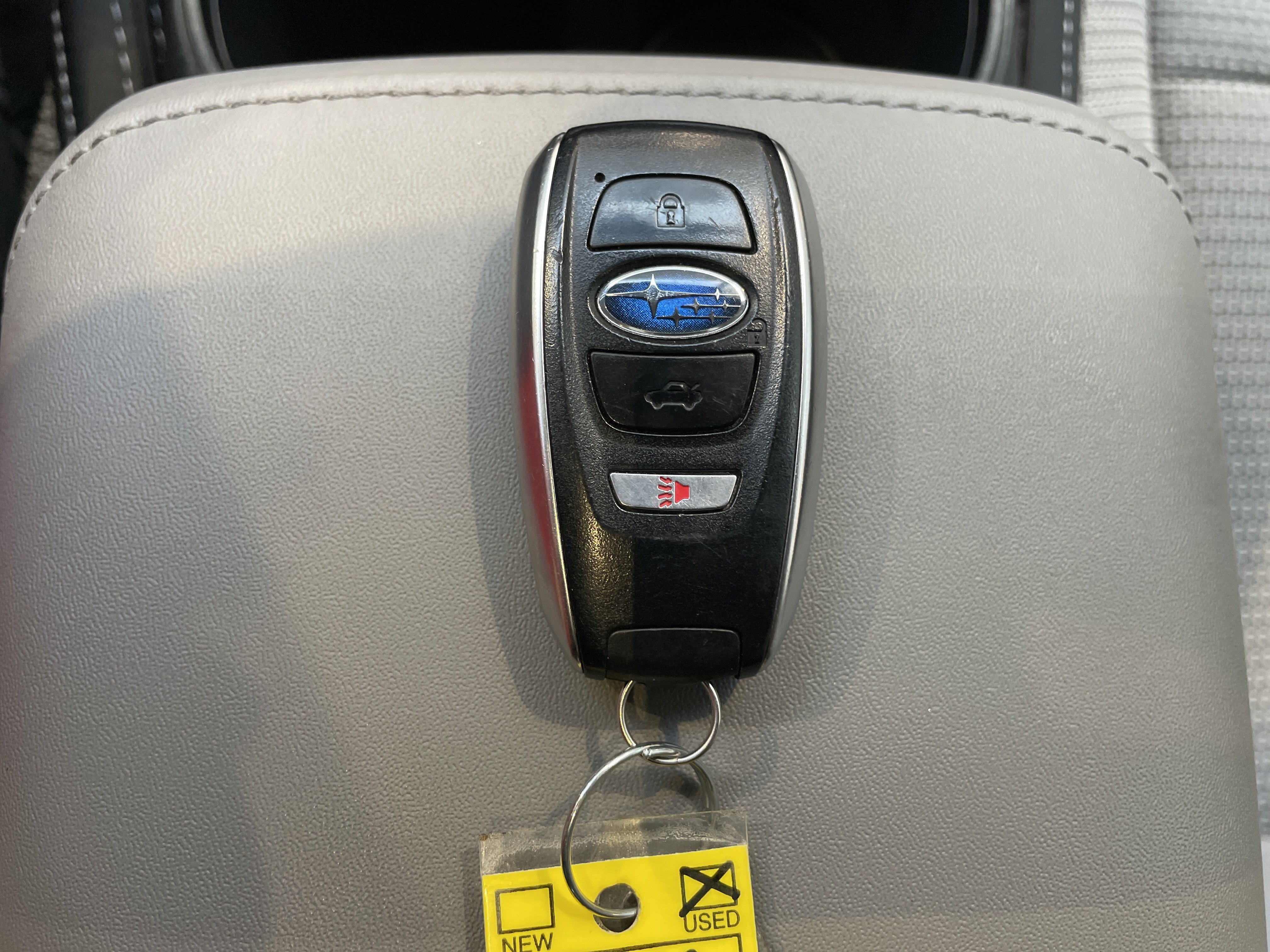 Used 2025 Subaru Outback Premium w/ Popular Package #1A AWD/4WD image 24