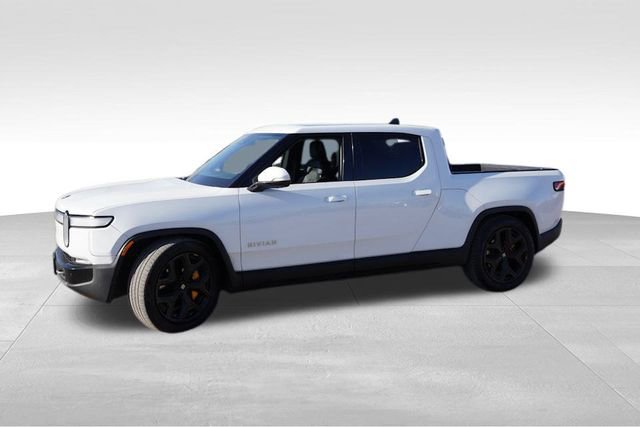 Used 2022 Rivian R1T Adventure image 10