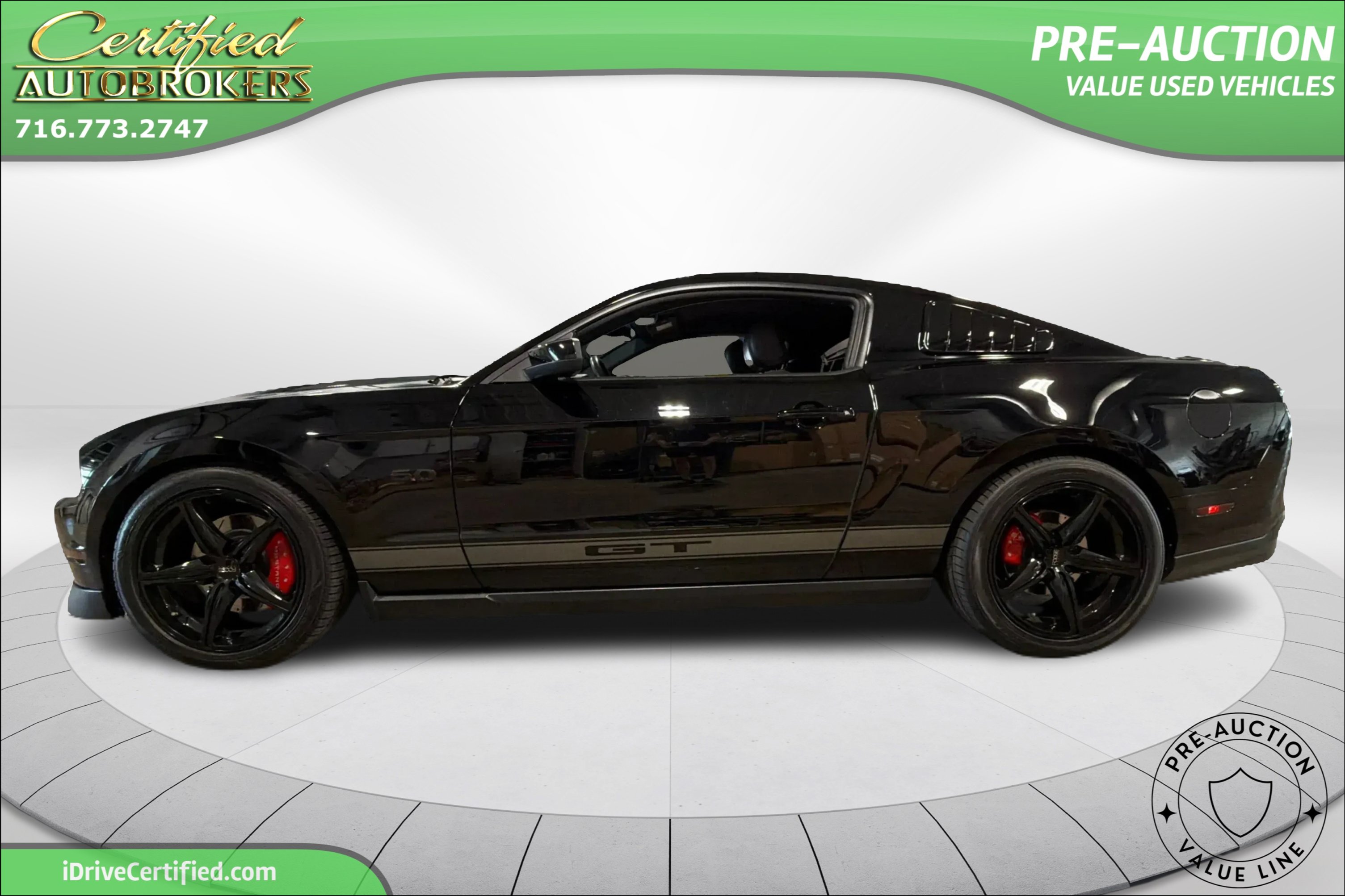 Used 2012 Ford Mustang GT Premium w/ Security Pkg RWD image 9