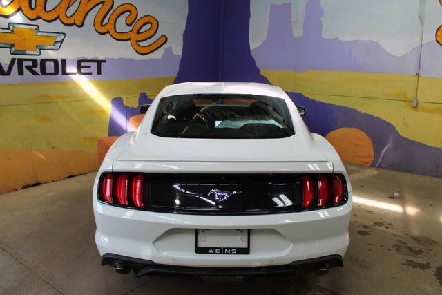 Used 2021 Ford Mustang Premium RWD image 7