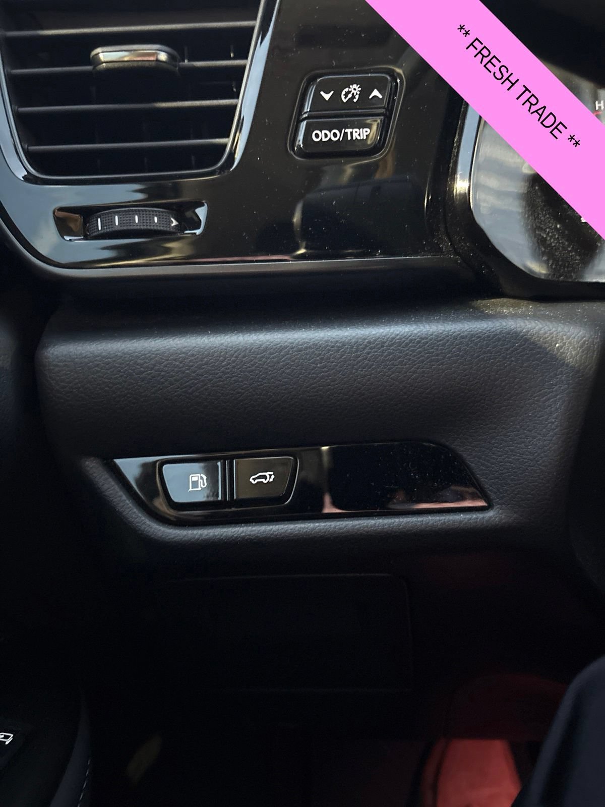 Used 2024 Lexus NX 350 AWD w/ Vision Package image 9