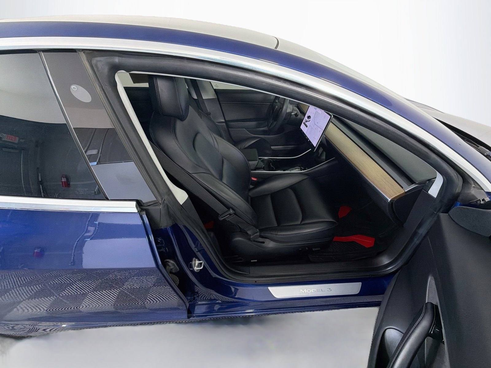Used 2019 Tesla Model 3 Standard Range RWD image 28