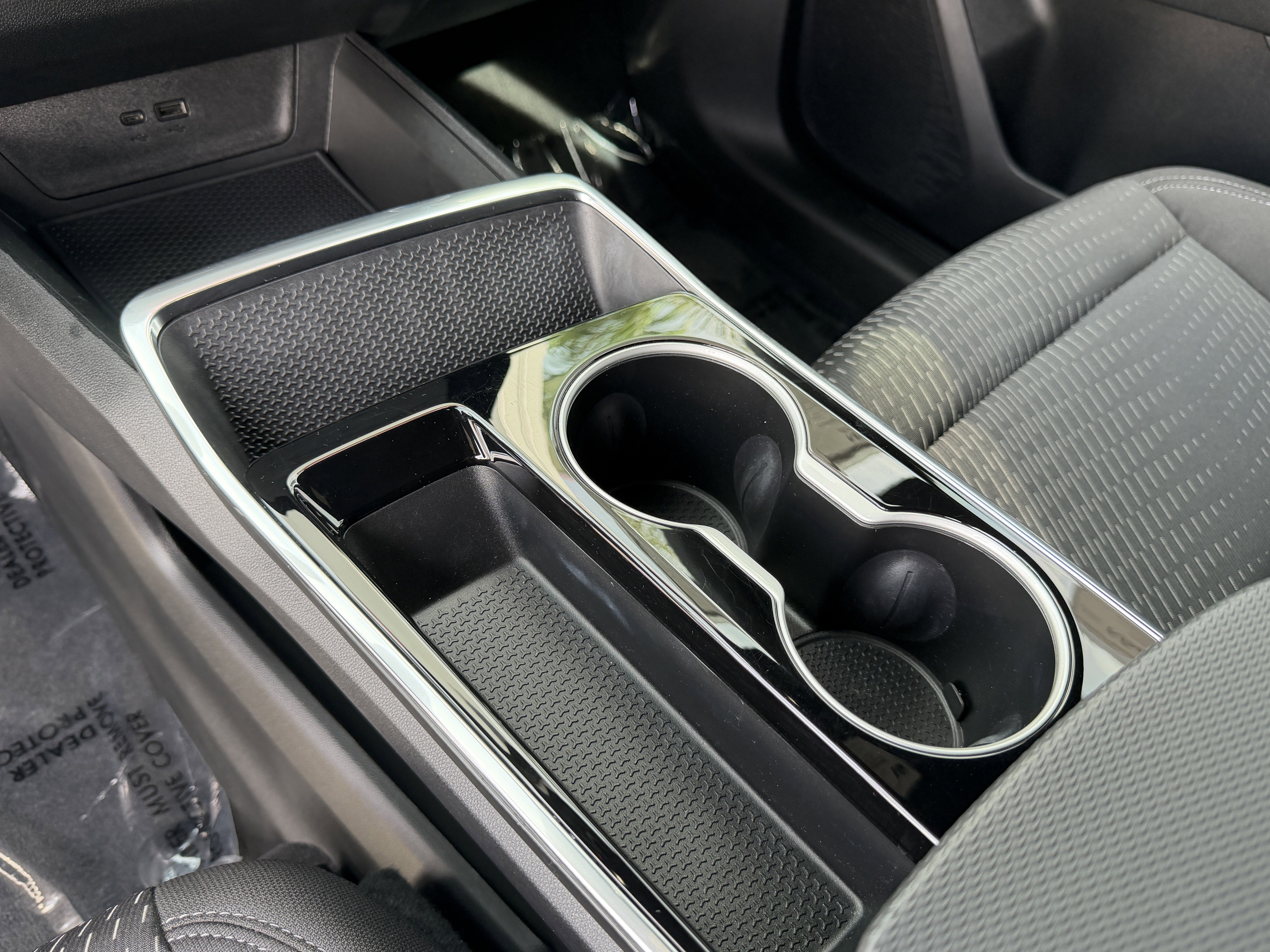 Used 2025 Chevrolet Equinox LT image 23